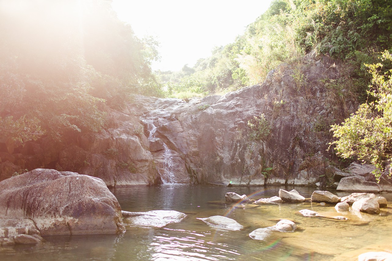 ideal location for family session - hidden natural rock pool