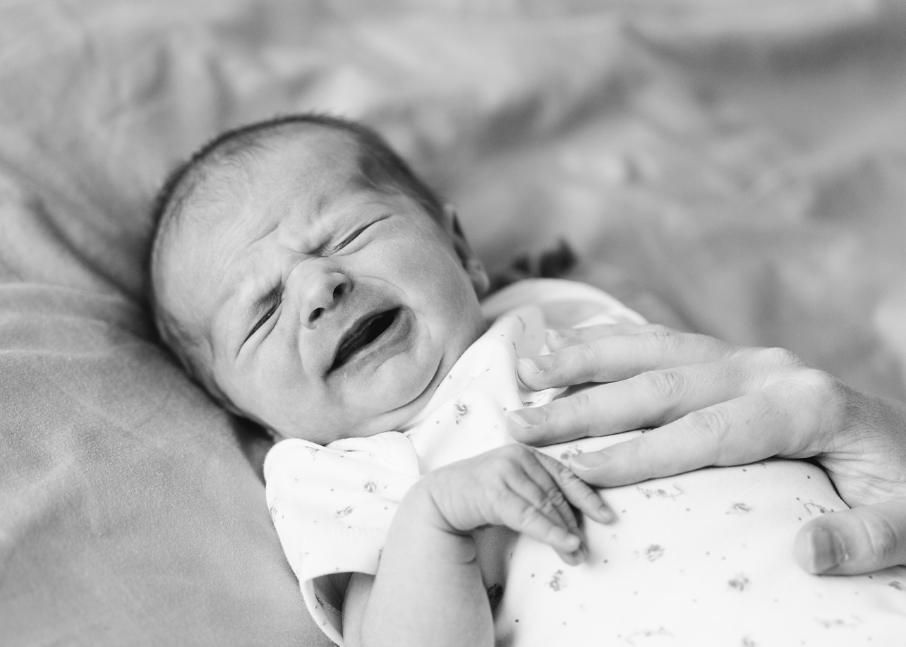 Newborn Home Session in Discovery Bay Hong Kong - black and white baby crying